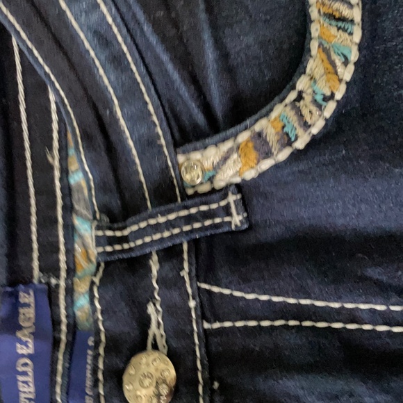 Size 9 Westfield embroidered jeans. - Picture 4 of 5